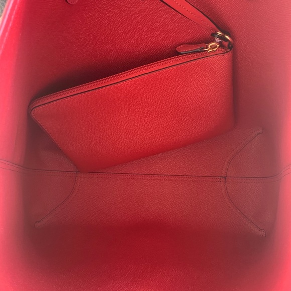 Gaby’sBags👜💕-NWT Coach Tote Reversible - Picture 7 of 7